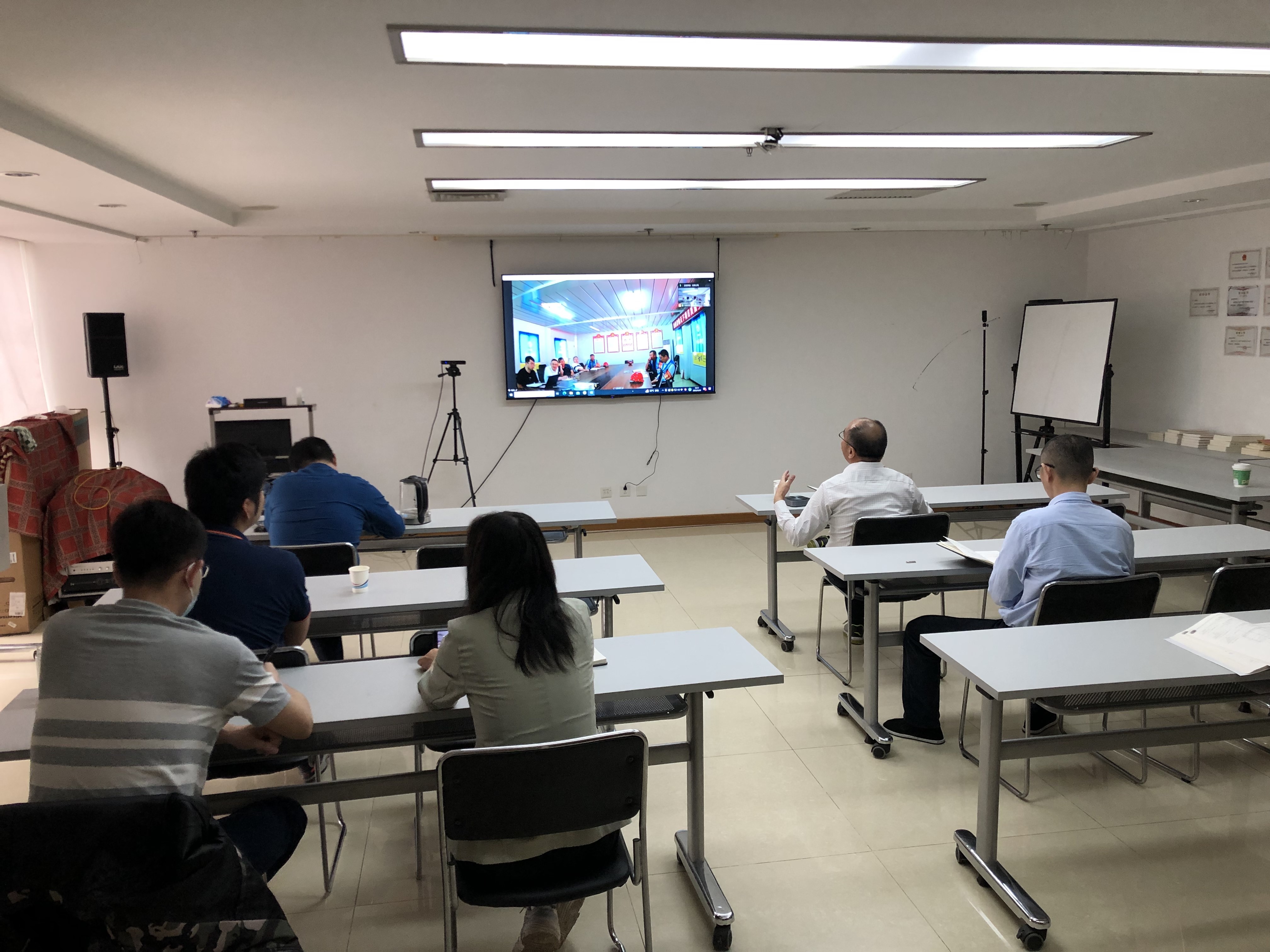 1684999978408641.jpg 22.jpg