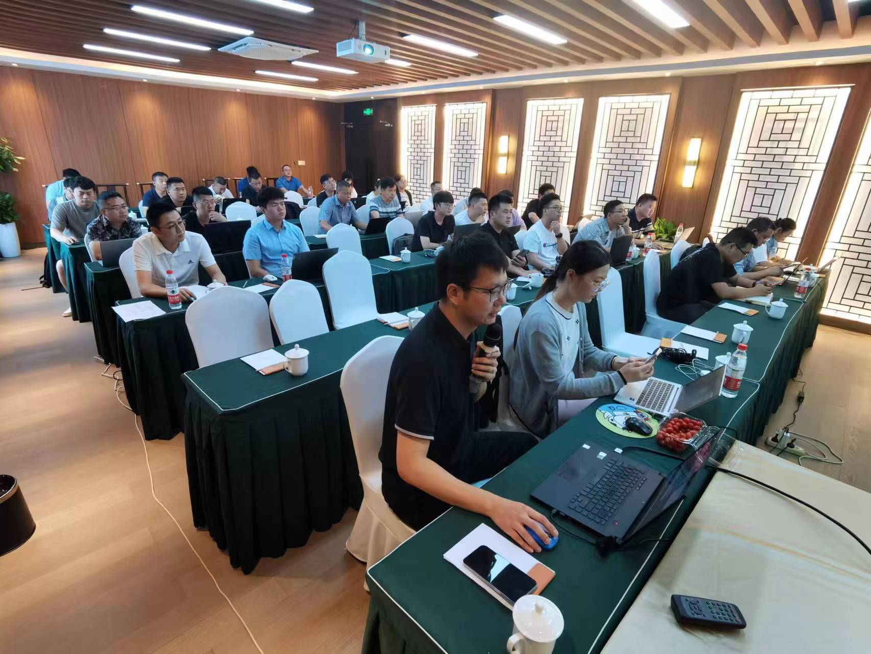 1688893154256136.jpg 54a594a703dfb3a10e438ba16530179.jpg